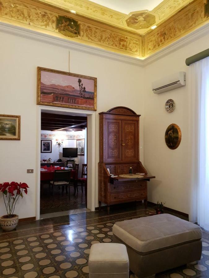 Villa Casa De Spuches Palermo Esterno foto